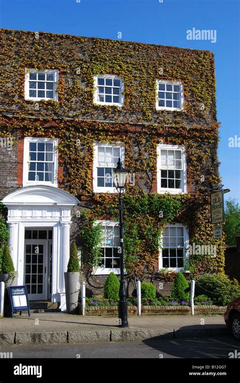 wickham hotels